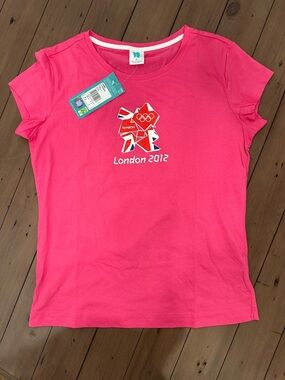 NEW 2012 London Olympics Team USA Womens M Fitted T-Shirt Pink Flag Countries